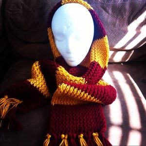 Handmade knit scarf